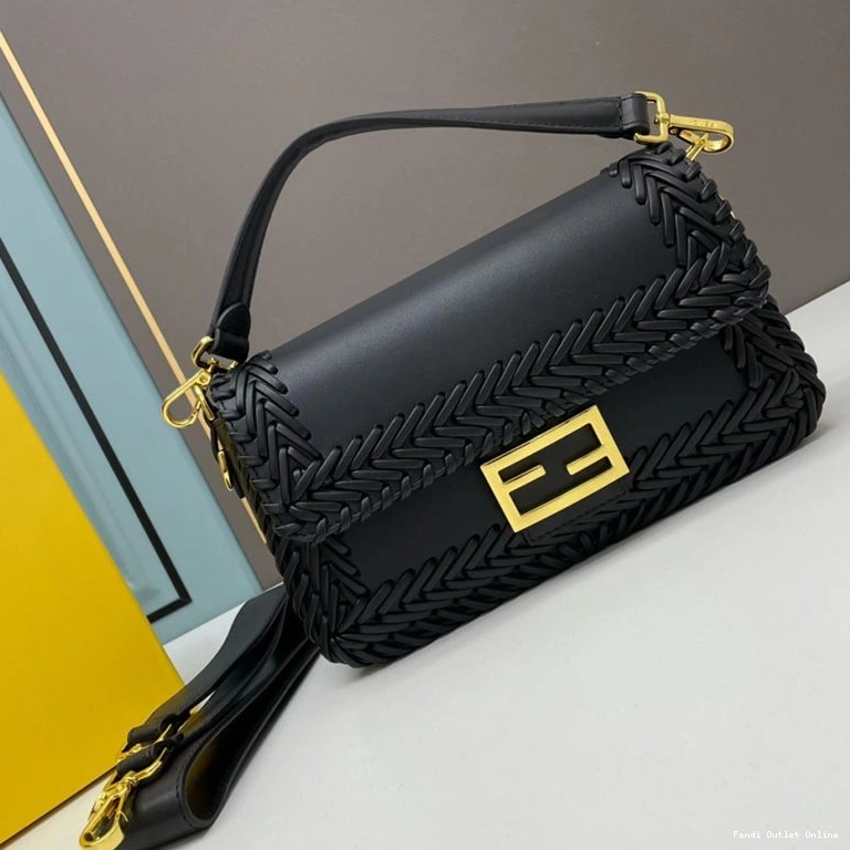 Black In Medium Stitching Baguette Bag Fendi Leather 0708